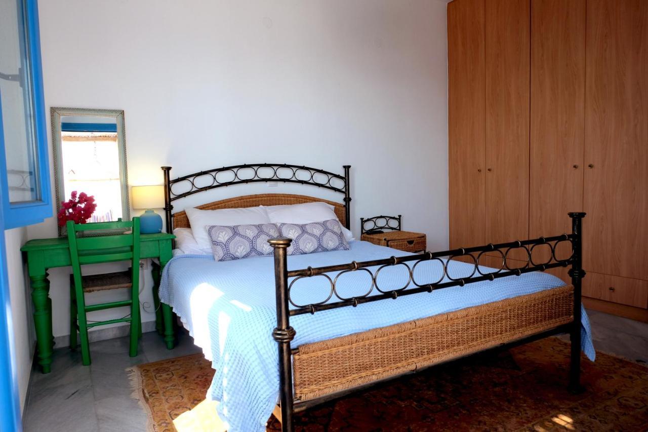 Paros Book'Inn Piso Livadi Buitenkant foto