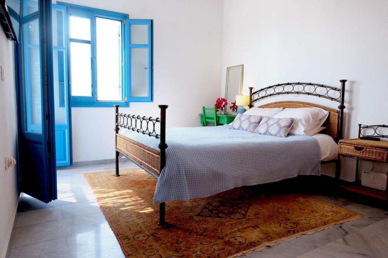 Paros Book'Inn Piso Livadi Buitenkant foto