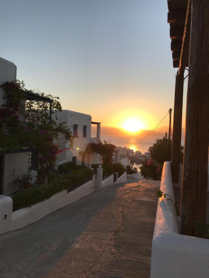 Paros Book'Inn Piso Livadi Buitenkant foto